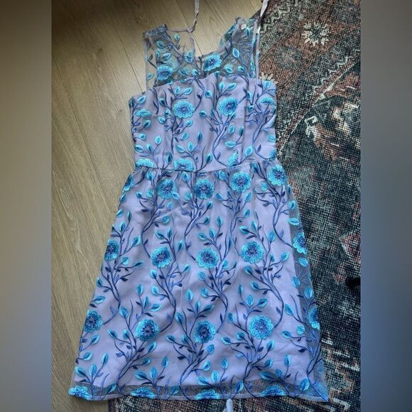 Truly Poppy Floral Dress NWT - Picture 1 of 3